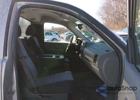 2008 Chevrolet Silverado 1500 Work Truck z USA, uszkodzony, nr VIN 1GCEC14X48Z169830